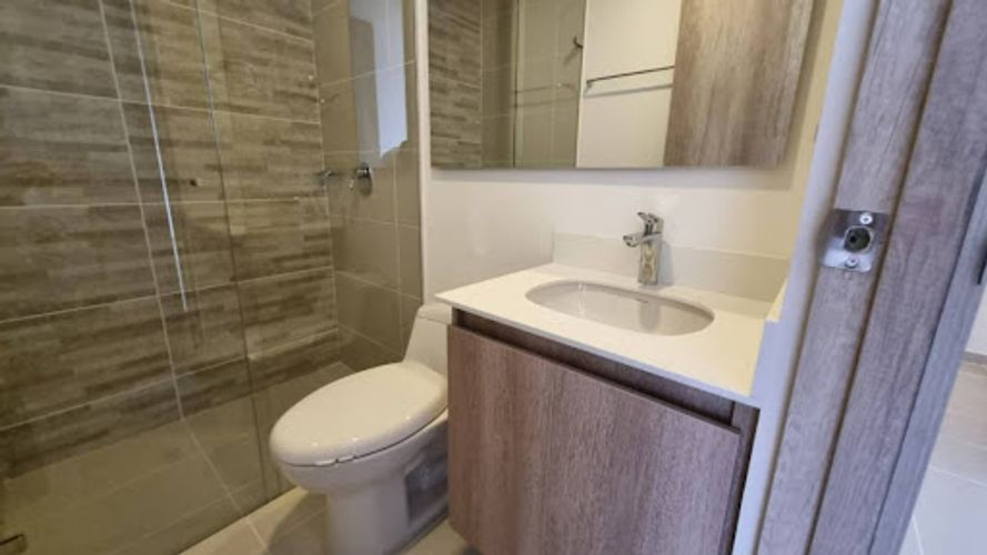 Apartamento de 2 alcobas en arriendo en Ciudad Del Río, Medellín, 80 m² · foto 18 de 19