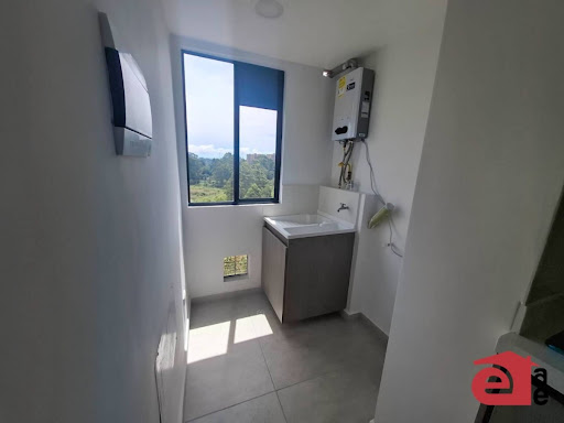Apartamento en arriendo en La Macarena, Rionegro · foto 7 de 8