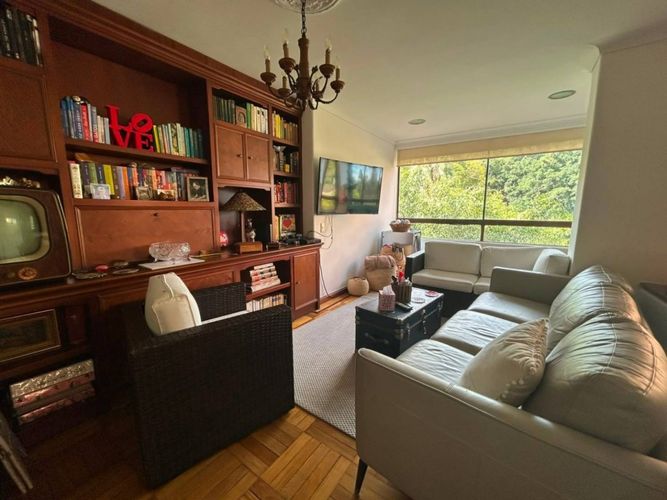 Apartamento de 2 alcobas en venta en Las Lomas, Medellín, 171 m² · foto 5 de 17
