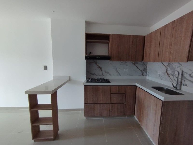 1BR Apartment in Bellavista - 3