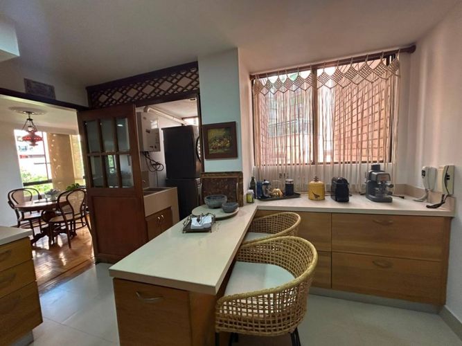 Apartamento de 2 alcobas en venta en Las Lomas, Medellín, 171 m² · foto 6 de 17
