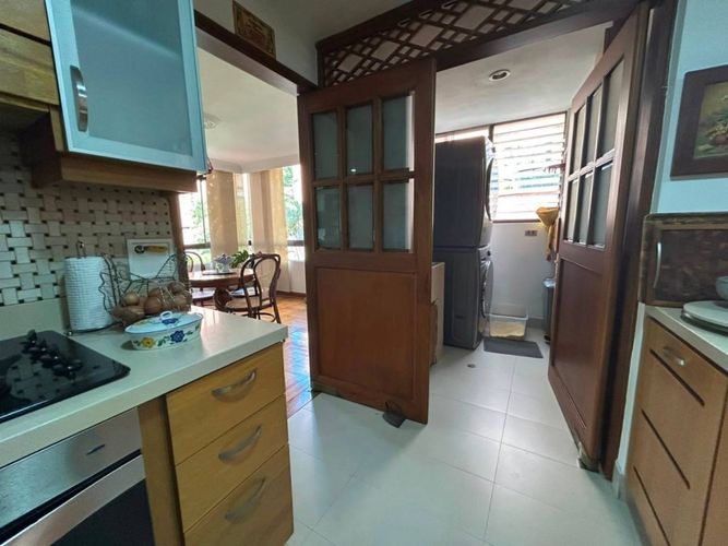 Apartamento de 2 alcobas en venta en Las Lomas, Medellín, 171 m² · foto 16 de 17