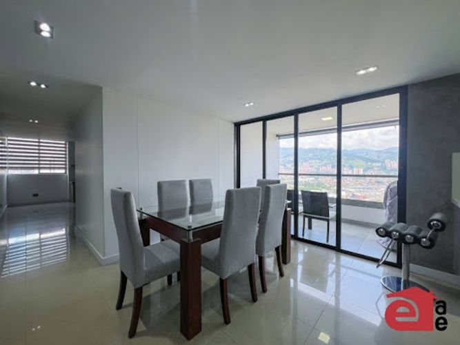 Apartamento de 3 alcobas en arriendo en Santa Maria De Los Angeles, Medellín, 125 m² · foto 4 de 19