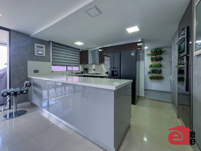 Apartamento de 3 alcobas en arriendo en Santa Maria De Los Angeles, Medellín, 125 m² · foto 5 de 19