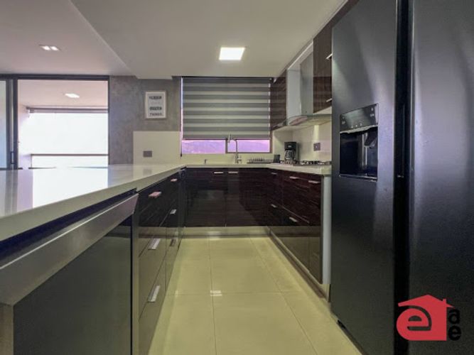 Apartamento de 3 alcobas en arriendo en Santa Maria De Los Angeles, Medellín, 125 m² · foto 6 de 19