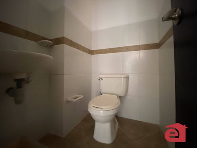 Local en arriendo en Mayorca, Soacha, 27 m² · foto 4 de 6