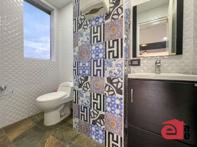 Oficina en arriendo en Villa Carlota, Medellín, 108 m² · foto 7 de 10