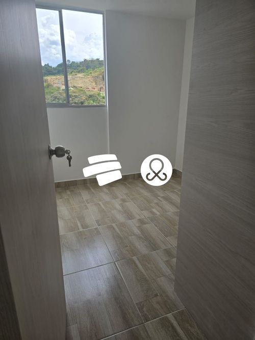 Apartamento de 2 alcobas en venta en Hato Viejo, Bello, 55 m² · foto 7 de 8