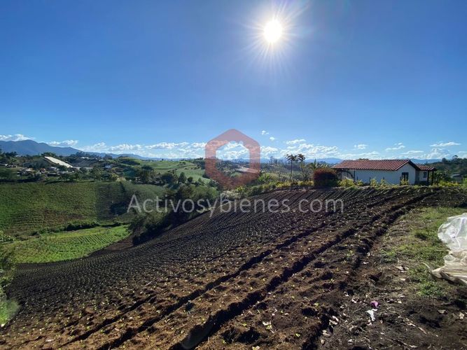 Lote en venta en Cascajo Abajo, Marinilla · foto 10 de 12