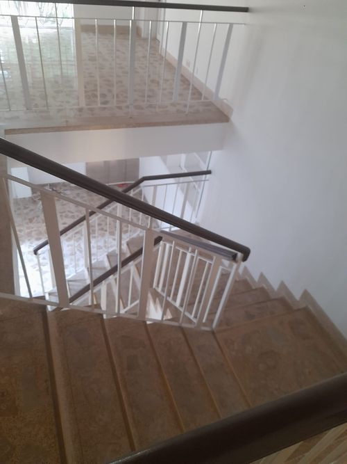 Apartamento de 6 alcobas en arriendo en La Castellana, Medellín, 300 m² · foto 5 de 18