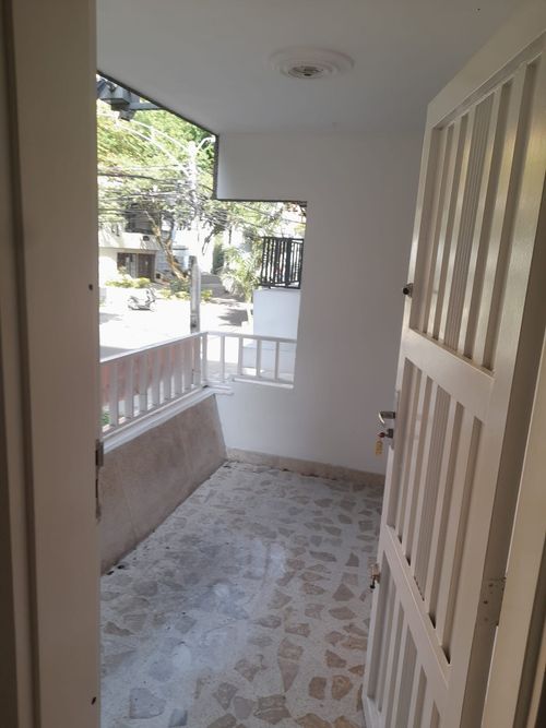 Apartamento de 6 alcobas en arriendo en La Castellana, Medellín, 300 m² · foto 7 de 18