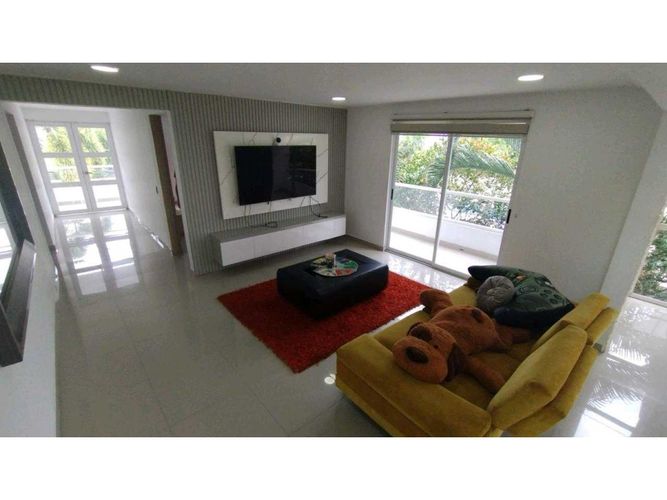 Casa de 6 alcobas en venta en San Carlos, Ibagué, 400 m² · foto 8 de 24