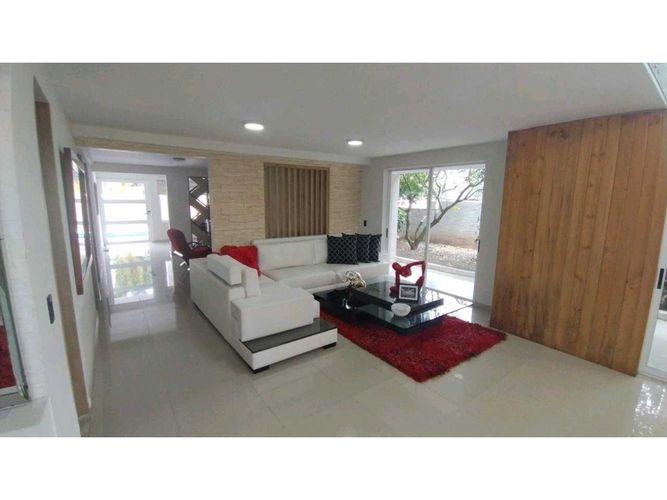Casa de 6 alcobas en venta en San Carlos, Ibagué, 400 m² · foto 17 de 24