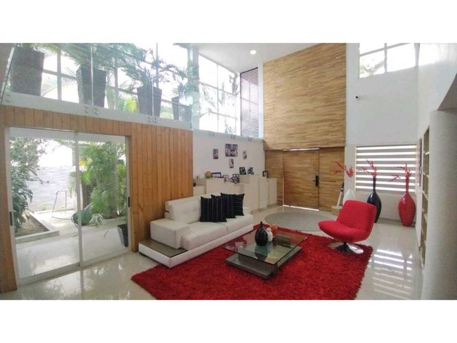 Casa de 6 alcobas en venta en San Carlos, Ibagué, 400 m² · foto 22 de 24
