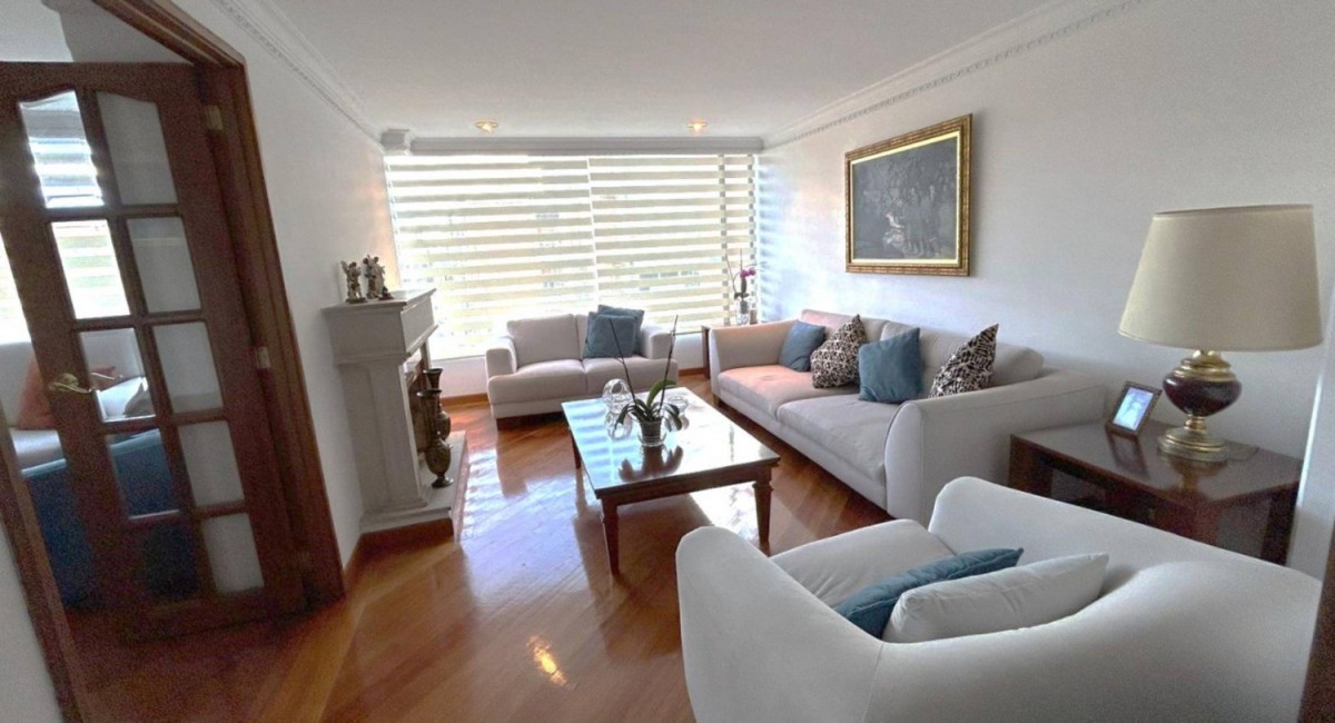 Apartamento en Venta en Santa Barbara, Bogotá