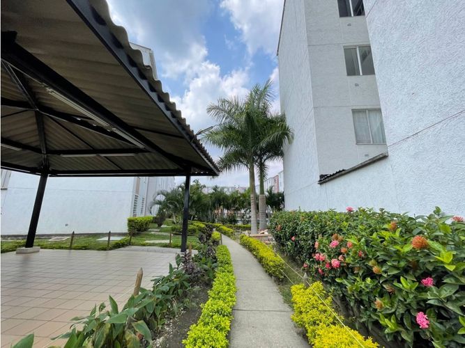 Apartamento de 2 alcobas en venta en Candelaria, 42 m² · foto 15 de 19