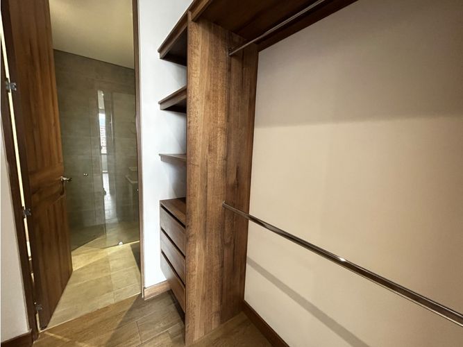 Apartamento en venta en Ciudad Del Río, Medellín · foto 7 de 18