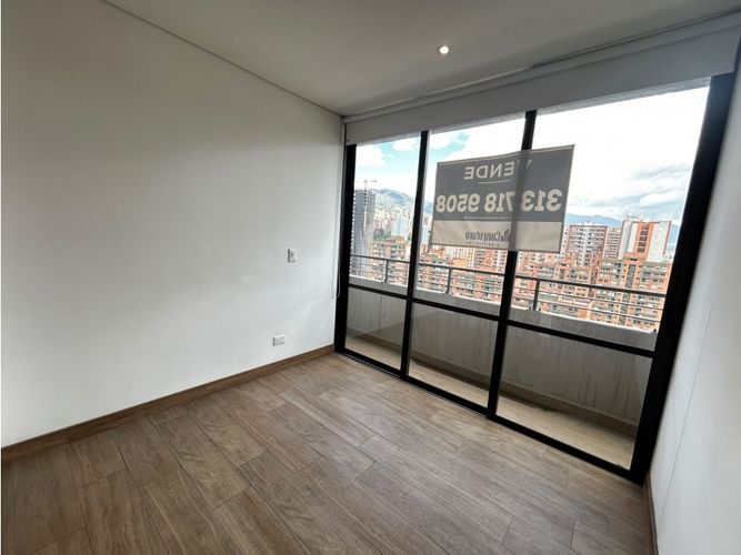Apartamento en venta en Ciudad Del Río, Medellín · foto 10 de 18