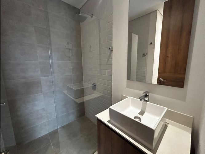 Apartamento en venta en Ciudad Del Río, Medellín · foto 14 de 18