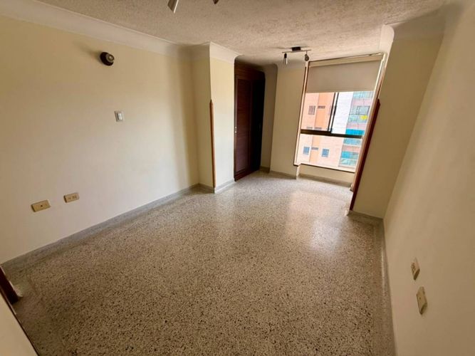 Apartamento de 4 alcobas en venta en San Alonso, Bucaramanga, 148 m² · foto 5 de 18