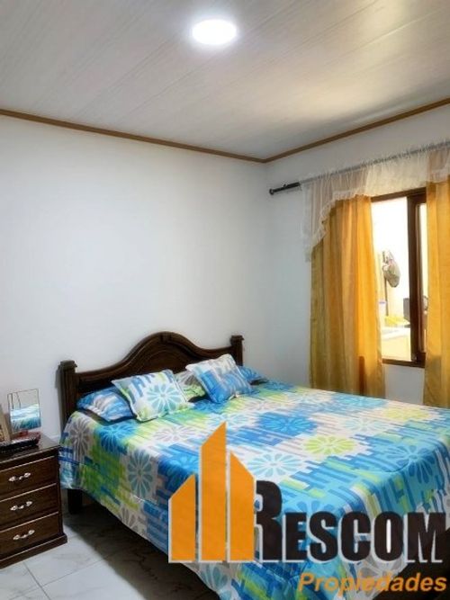 Casa de 4 alcobas en venta en El Porvenir, Rionegro, 125 m² · foto 4 de 10