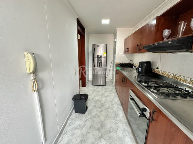 Apartamento de 3 alcobas en arriendo en San Lucas, Medellín, 90 m² · foto 3 de 21