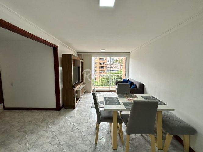 Apartamento de 3 alcobas en arriendo en San Lucas, Medellín, 90 m² · foto 10 de 21