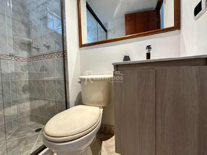 Apartamento de 3 alcobas en arriendo en San Lucas, Medellín, 90 m² · foto 20 de 21