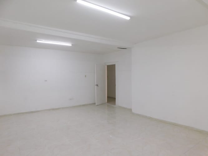 Local en arriendo en Alcibia, Cartagena, 404 m² · foto 6 de 17