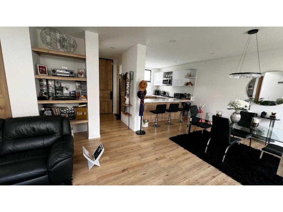Casa en venta en Chuntame, Cajicá · foto 2 de 24