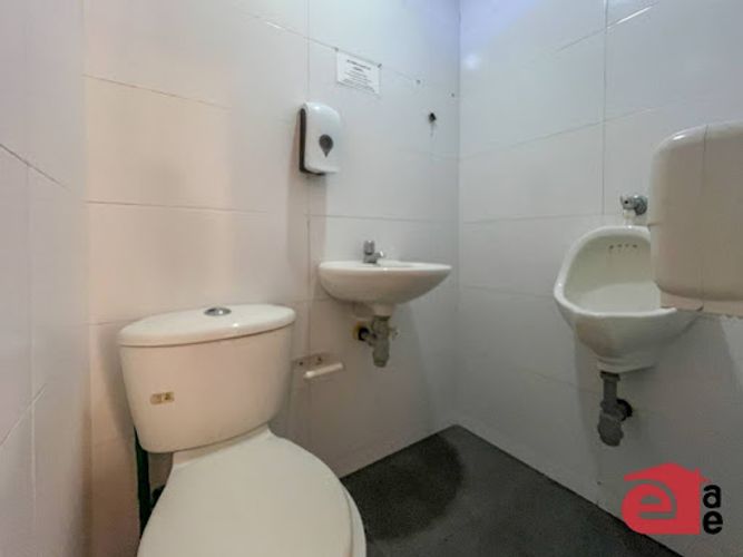 Local en arriendo en Mesa, Envigado, 33 m² · foto 6 de 10