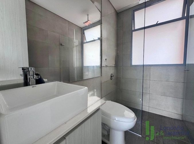 Apartamento de 2 alcobas en venta en Loma Del Chocho, Envigado, 87 m² · foto 12 de 20