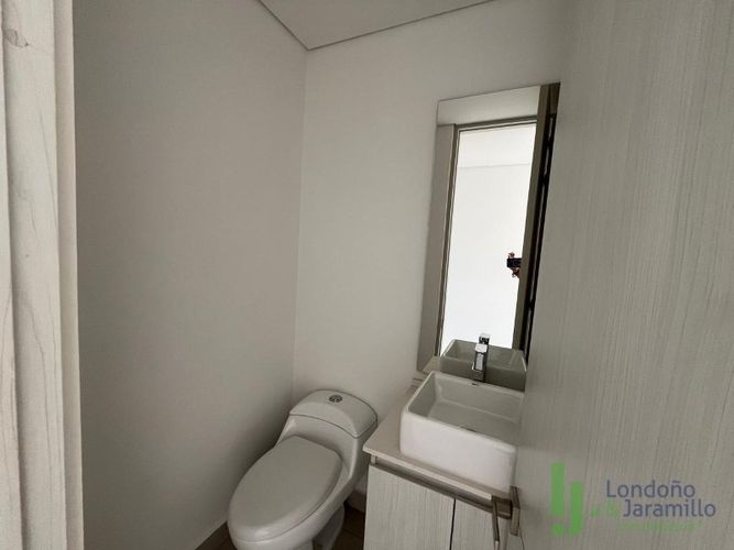 Apartamento de 2 alcobas en venta en Loma Del Chocho, Envigado, 87 m² · foto 15 de 20