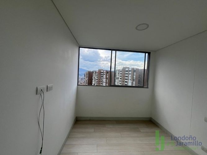 Apartamento de 2 alcobas en venta en Loma Del Chocho, Envigado, 87 m² · foto 18 de 20