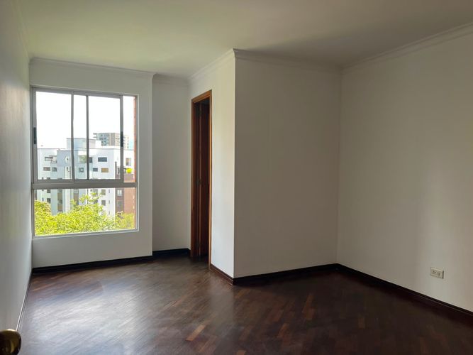 Apartamento de 3 alcobas en venta en El Poblado, Medellín, 168 m² · foto 7 de 17
