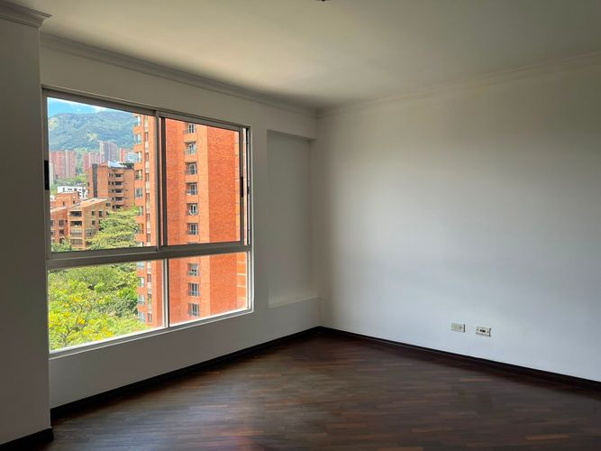 Apartamento de 3 alcobas en venta en El Poblado, Medellín, 168 m² · foto 13 de 17