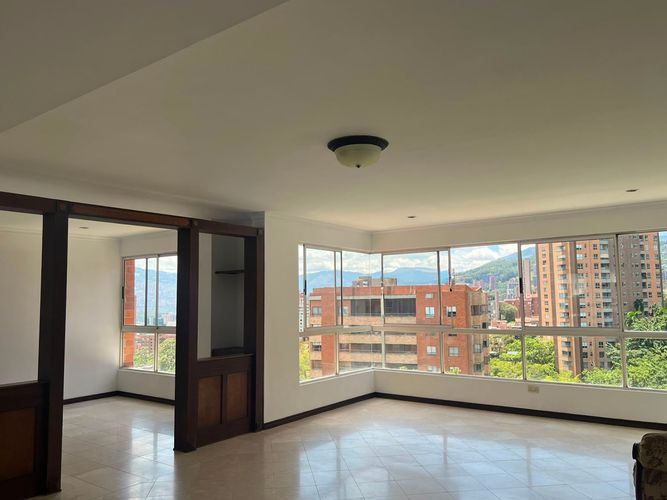 Apartamento de 3 alcobas en venta en El Poblado, Medellín, 168 m² · foto 4 de 17