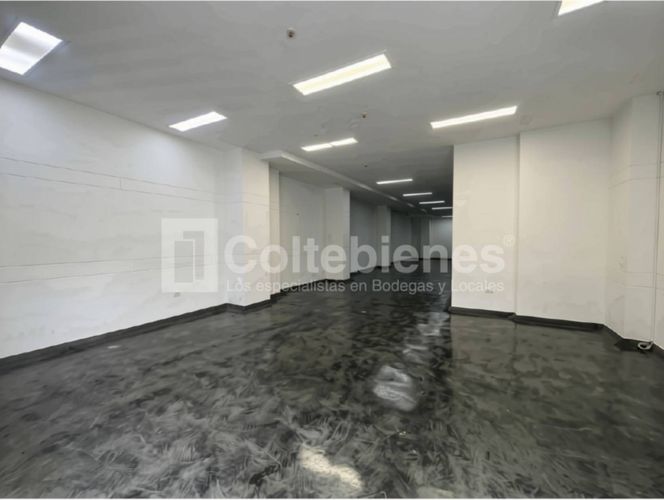 Bodega en venta en Villa Paula, Itagüí, 300 m² · foto 4 de 10