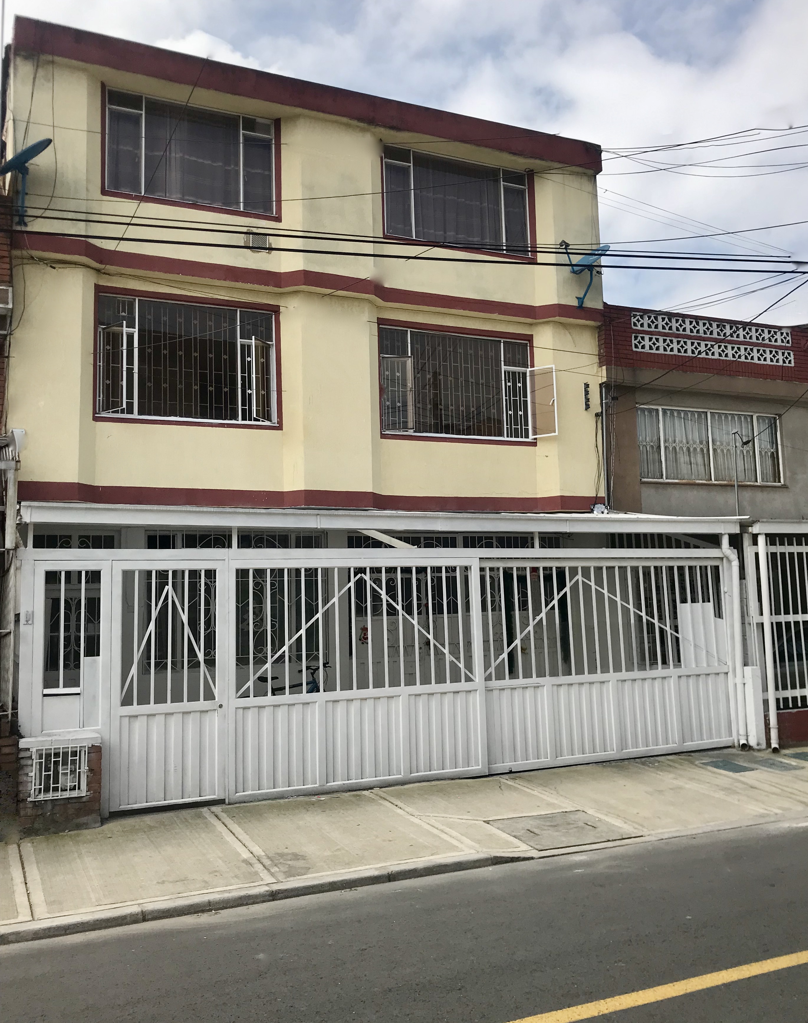 Casa en venta en Tabora, Bogotá · foto 2 de 2