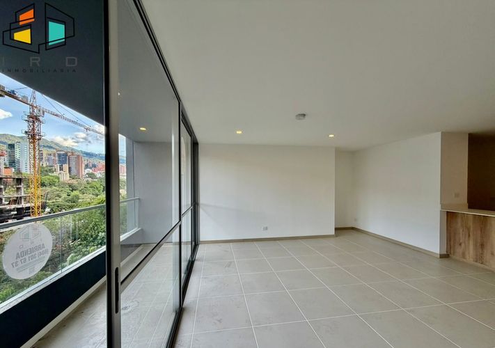 Apartamento de 3 alcobas en venta en Simesa, Medellín, 121 m² · foto 3 de 24