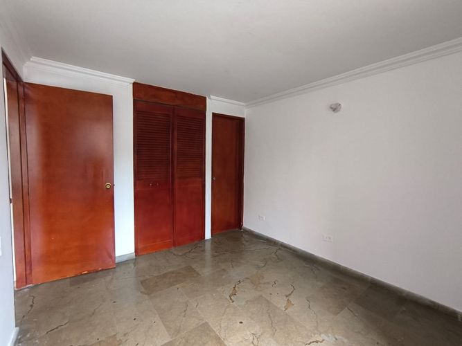 Apartamento de 3 alcobas en venta en Alejandría, Medellín, 78 m² · foto 3 de 18