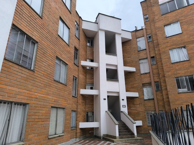 Apartamento de 3 alcobas en venta en Alejandría, Medellín, 78 m² · foto 16 de 18