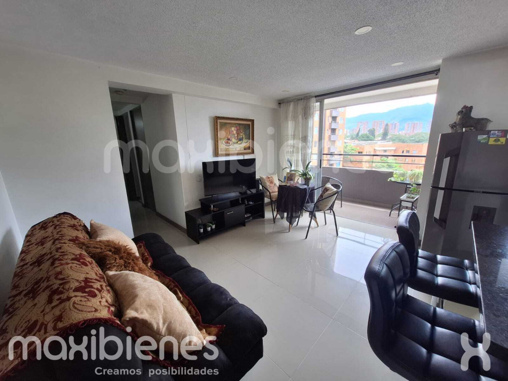 Apartamento en venta en Las Brisas, La Estrella · foto 6 de 13