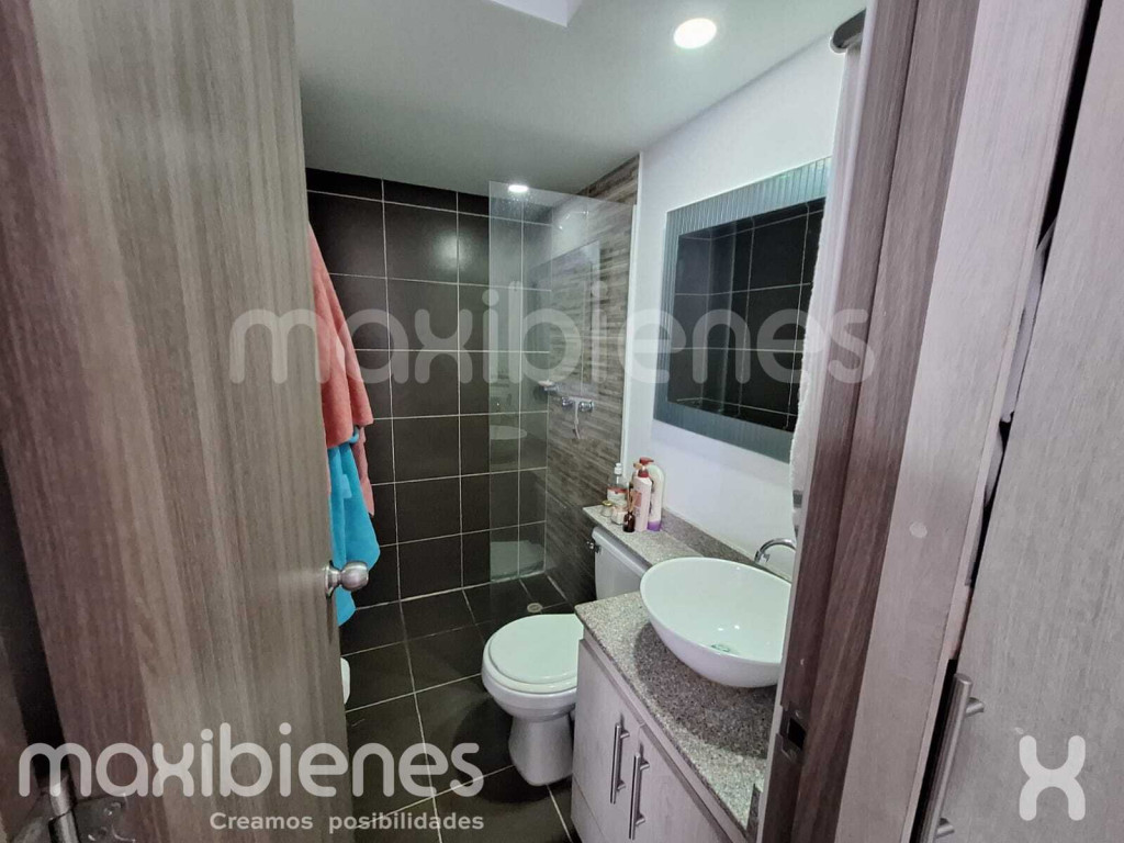 Apartamento en venta en Las Brisas, La Estrella · foto 13 de 13