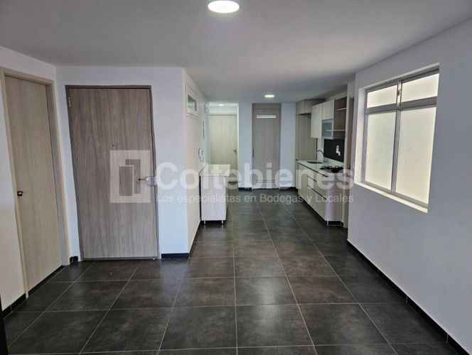 Apartamento de 3 alcobas en venta en Las Lomitas, Sabaneta, 120 m² · foto 8 de 16