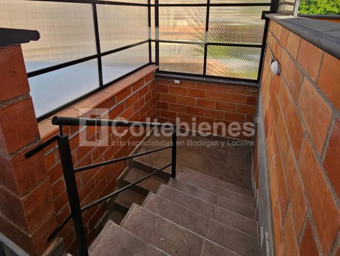 Apartamento de 3 alcobas en venta en Las Lomitas, Sabaneta, 120 m² · foto 13 de 16