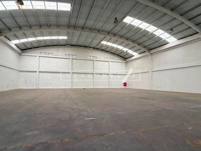 Bodega en arriendo en La Florida, Cota, 1011 m² · foto 2 de 10
