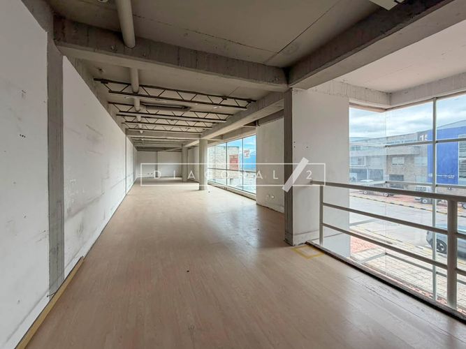 Bodega en arriendo en La Florida, Cota, 1011 m² · foto 6 de 10