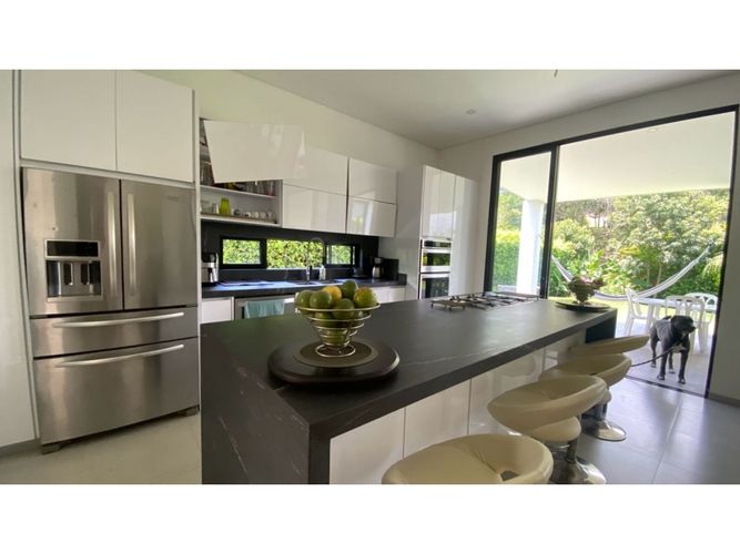 Casa de 6 alcobas en venta en Alfaguara, Jamundí, 480 m² · foto 11 de 24