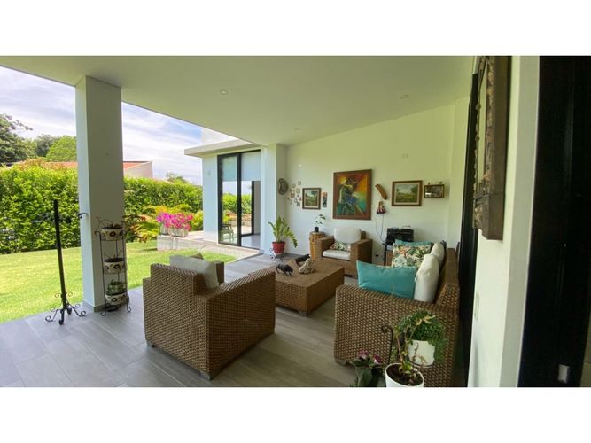 Casa de 6 alcobas en venta en Alfaguara, Jamundí, 480 m² · foto 6 de 24